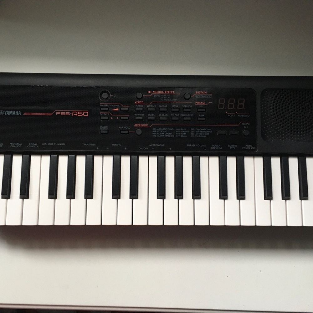Yamaha PSS-A50 Portable Keyboard - Black